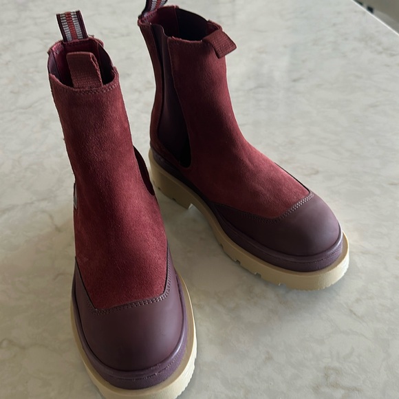 NEW SCOTCH & SODA Made In Portugal Suede Chelsea Boots never worn - Picture 1 of 4